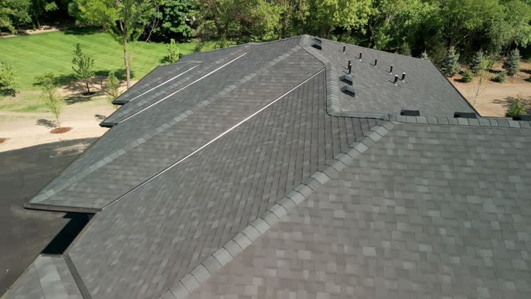 Best Storm Damage Roof Repair  in Cudahy, WI